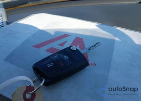 2019 Volkswagen Jetta 1.4T R-Line/1.4T S/1.4T Se z USA, uszkodzony, nr VIN 3VWC57BU8KM059642